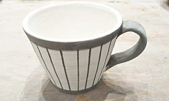 線彫りマグカップ1.JPG