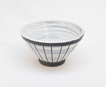 線彫り茶碗1.JPG