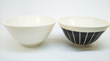 線彫り茶碗1.JPG