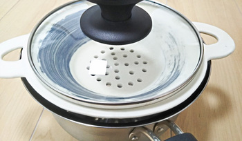 蒸し鉢と皿4.JPG